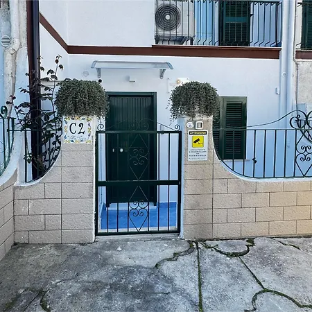 Casa Helia- *