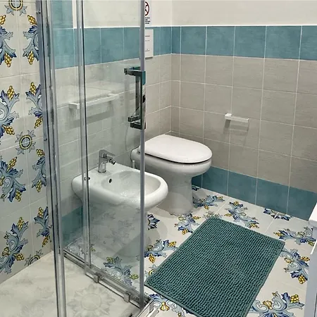 Casa Helia- *